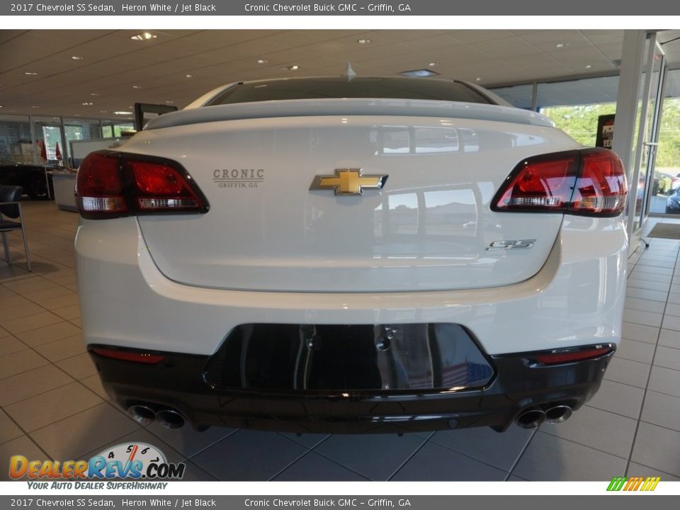 2017 Chevrolet SS Sedan Heron White / Jet Black Photo #5