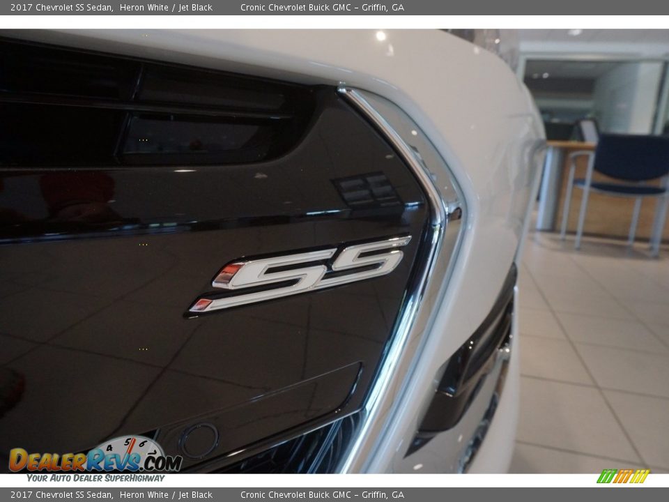 2017 Chevrolet SS Sedan Logo Photo #13