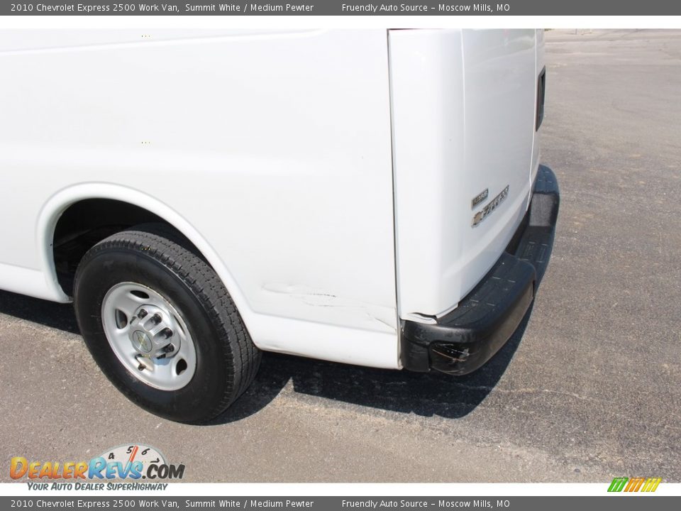 2010 Chevrolet Express 2500 Work Van Summit White / Medium Pewter Photo #7