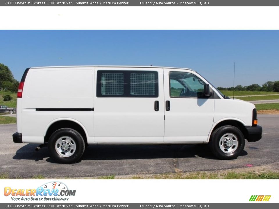 2010 Chevrolet Express 2500 Work Van Summit White / Medium Pewter Photo #30