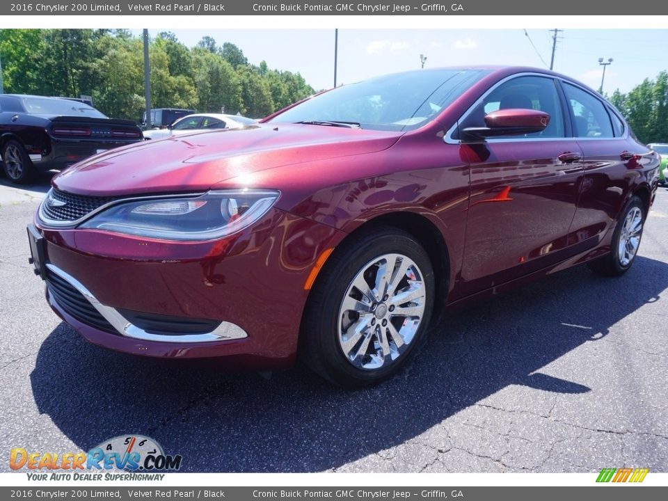 2016 Chrysler 200 Limited Velvet Red Pearl / Black Photo #3