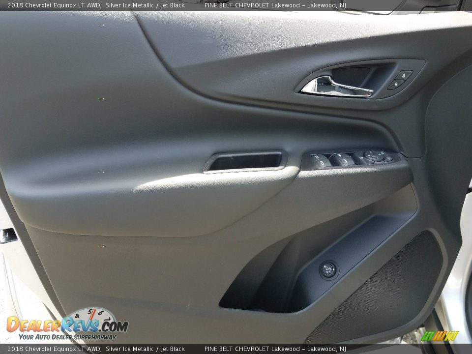 2018 Chevrolet Equinox LT AWD Silver Ice Metallic / Jet Black Photo #8