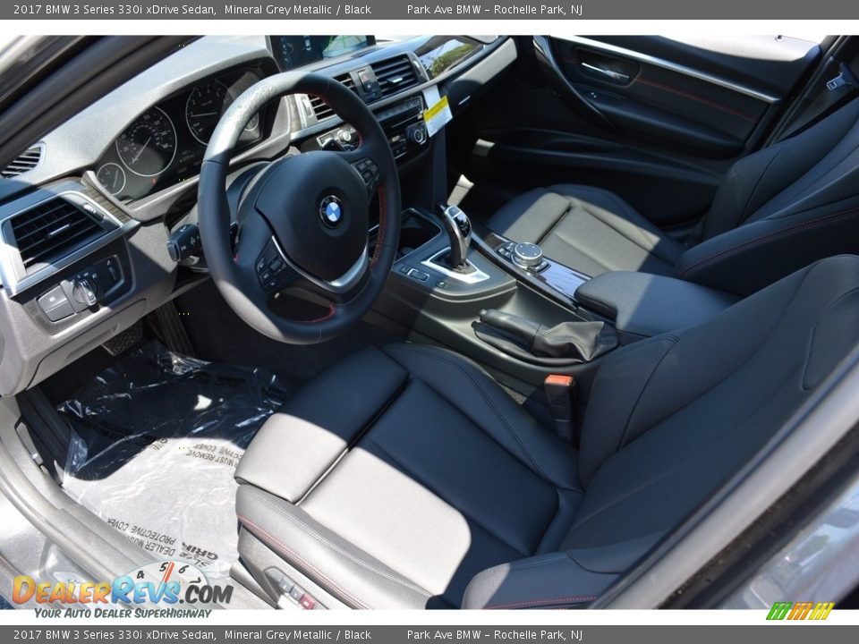 2017 BMW 3 Series 330i xDrive Sedan Mineral Grey Metallic / Black Photo #10