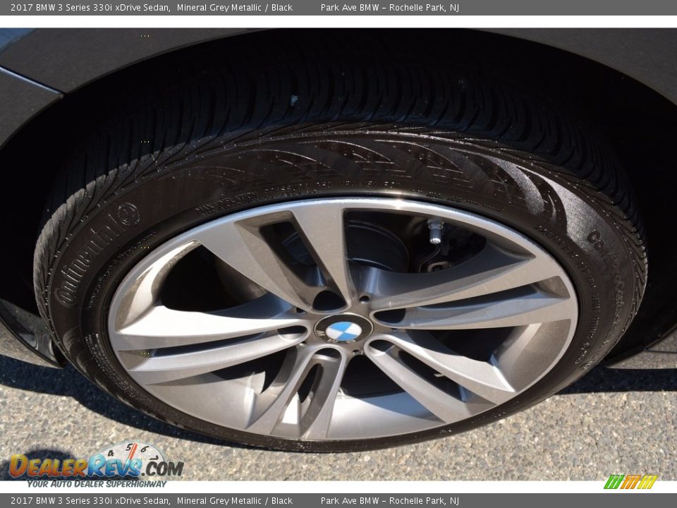 2017 BMW 3 Series 330i xDrive Sedan Mineral Grey Metallic / Black Photo #33