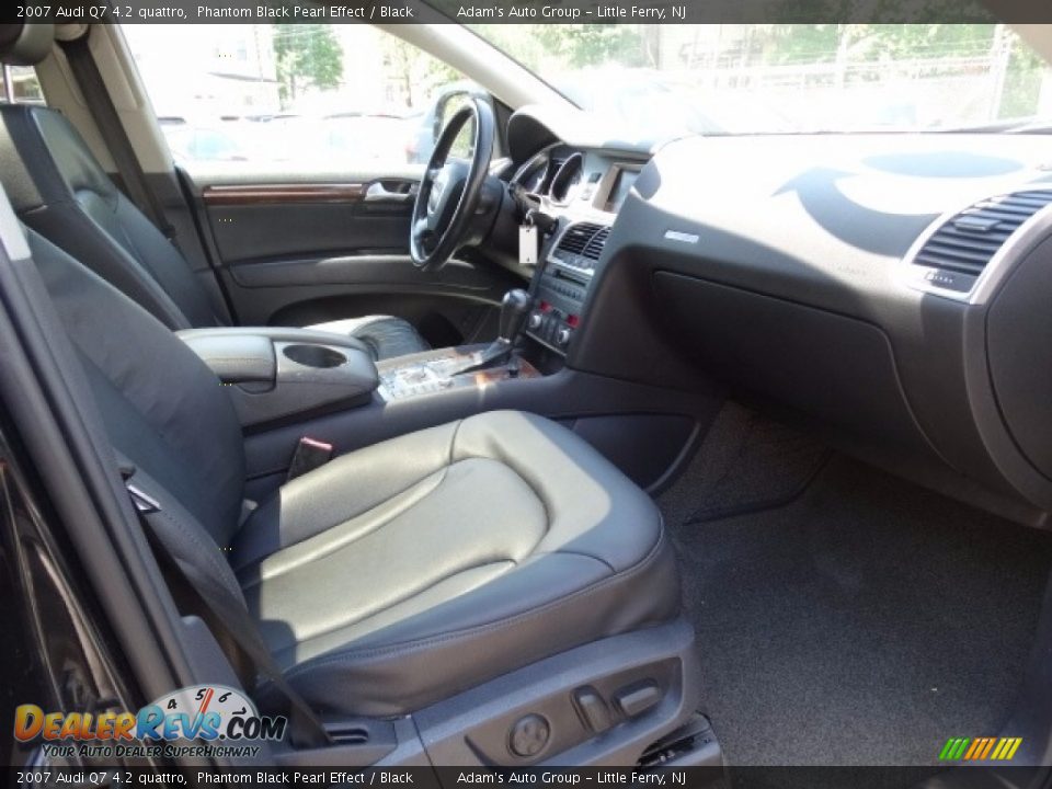 2007 Audi Q7 4.2 quattro Phantom Black Pearl Effect / Black Photo #29