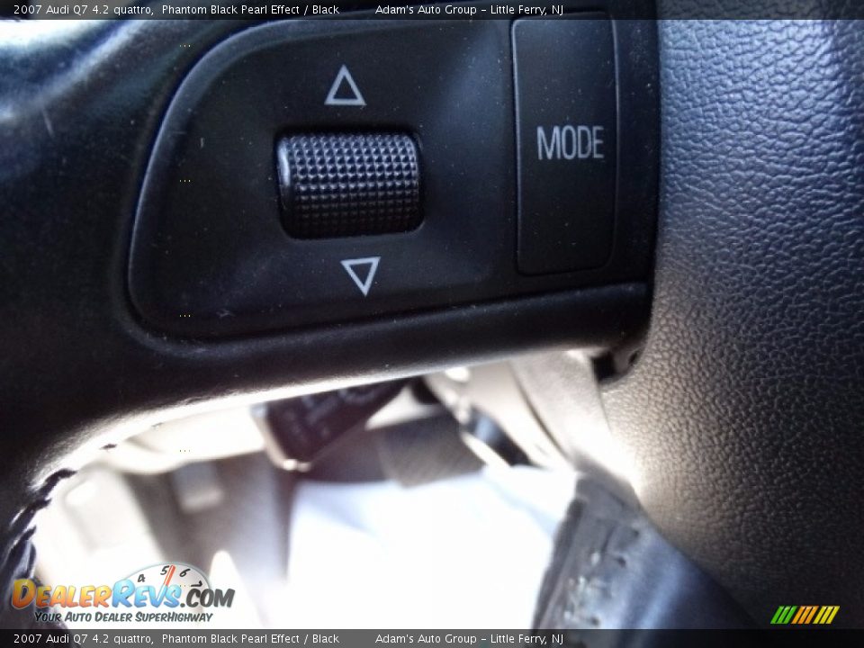 2007 Audi Q7 4.2 quattro Phantom Black Pearl Effect / Black Photo #35