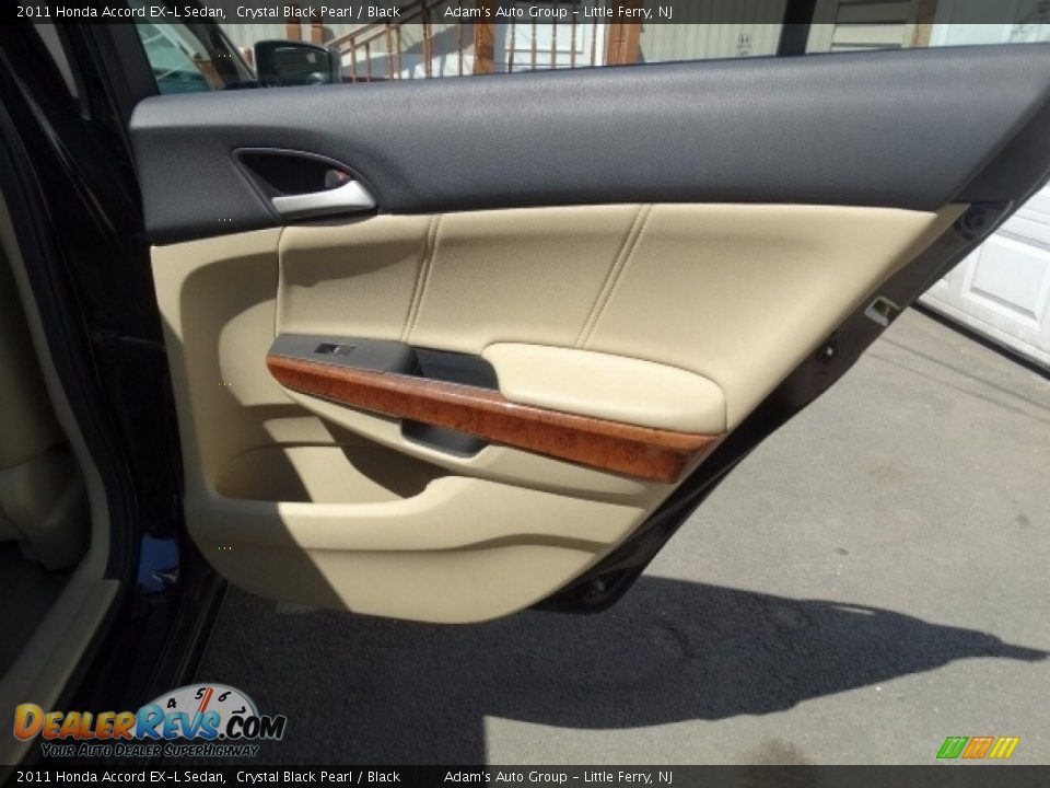 2011 Honda Accord EX-L Sedan Crystal Black Pearl / Black Photo #10
