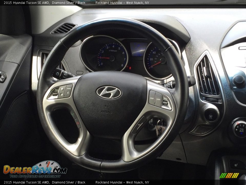 2015 Hyundai Tucson SE AWD Diamond Silver / Black Photo #15