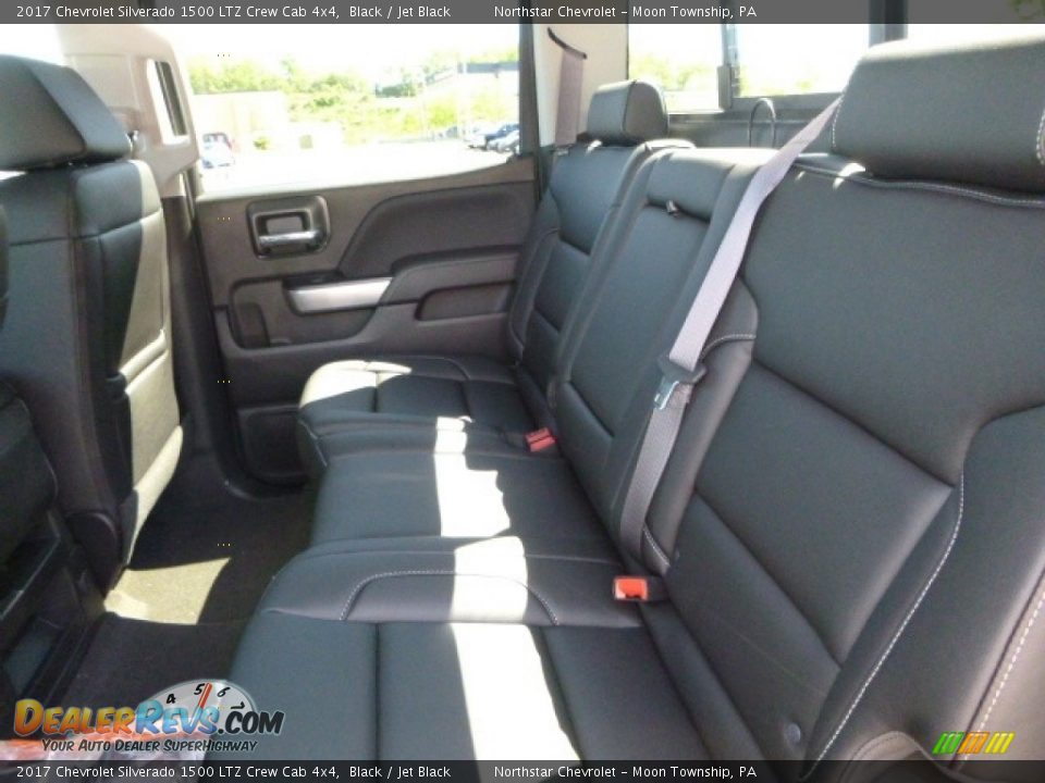2017 Chevrolet Silverado 1500 LTZ Crew Cab 4x4 Black / Jet Black Photo #12