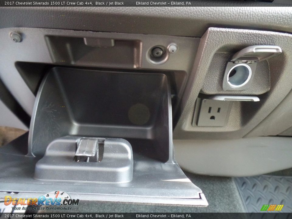 2017 Chevrolet Silverado 1500 LT Crew Cab 4x4 Black / Jet Black Photo #36