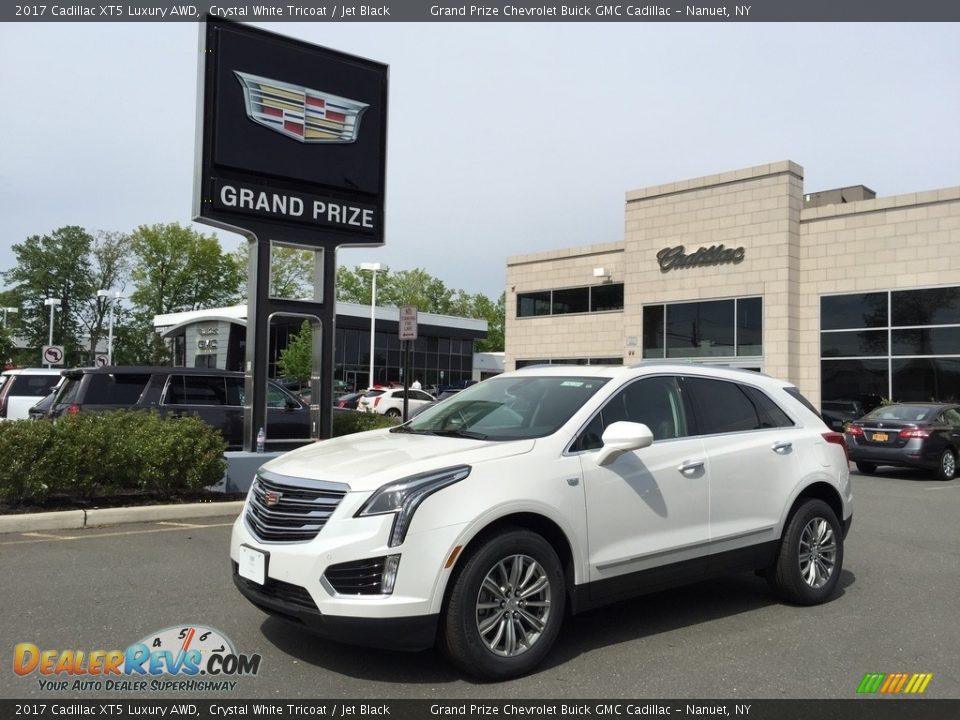 2017 Cadillac XT5 Luxury AWD Crystal White Tricoat / Jet Black Photo #1