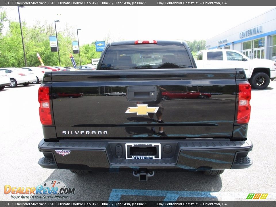 2017 Chevrolet Silverado 1500 Custom Double Cab 4x4 Black / Dark Ash/Jet Black Photo #5