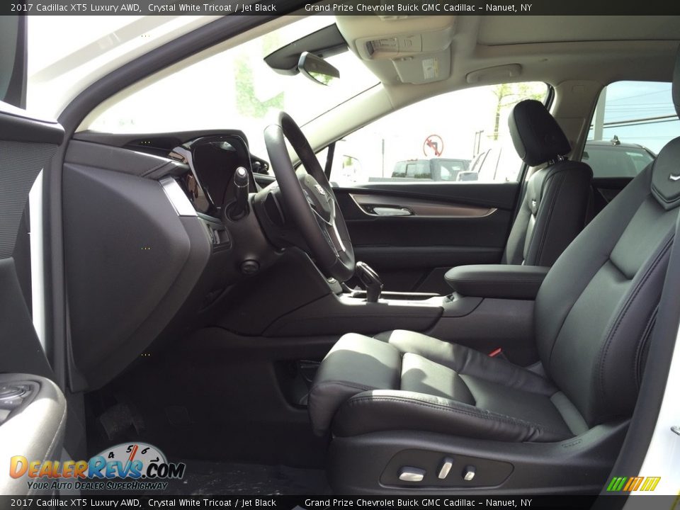 2017 Cadillac XT5 Luxury AWD Crystal White Tricoat / Jet Black Photo #10