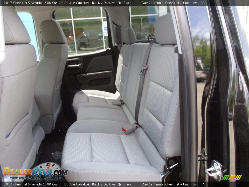 2017 Chevrolet Silverado 1500 Custom Double Cab 4x4 Black / Dark Ash/Jet Black Photo #13