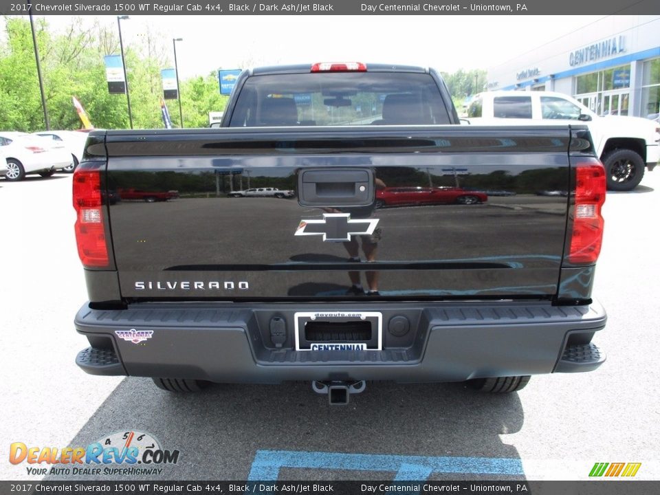 2017 Chevrolet Silverado 1500 WT Regular Cab 4x4 Black / Dark Ash/Jet Black Photo #5