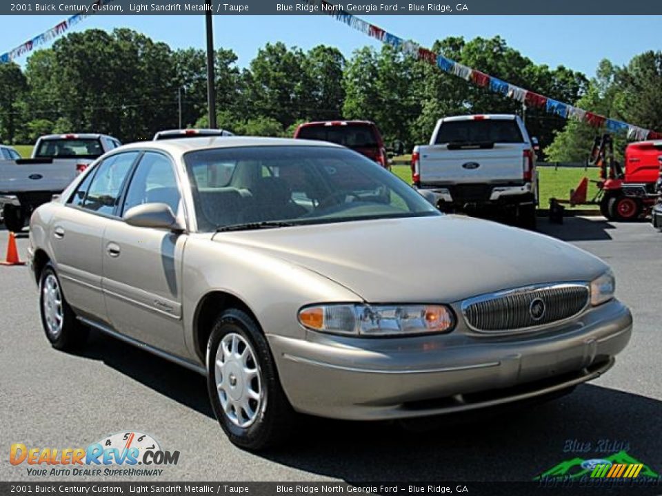 2001 Buick Century Custom Light Sandrift Metallic / Taupe Photo #9