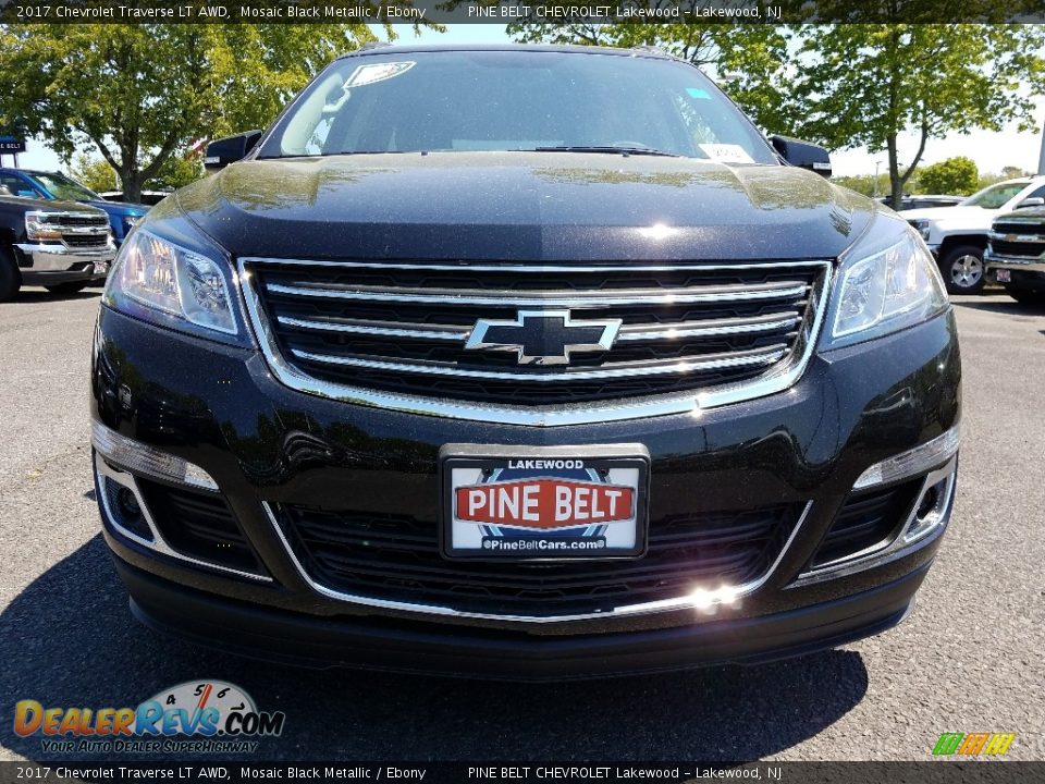 2017 Chevrolet Traverse LT AWD Mosaic Black Metallic / Ebony Photo #2