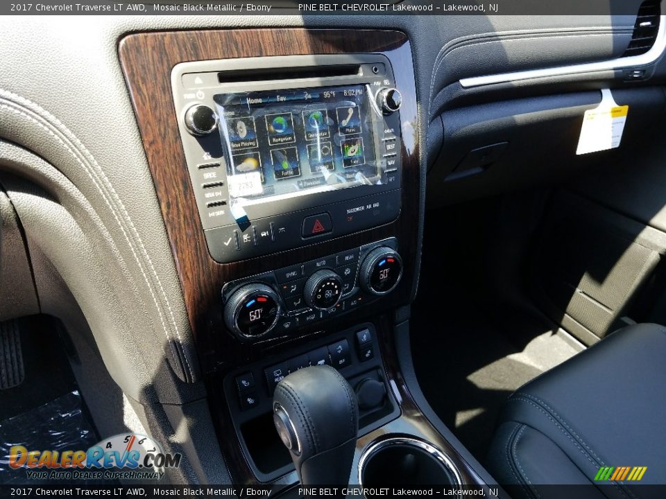 2017 Chevrolet Traverse LT AWD Mosaic Black Metallic / Ebony Photo #10