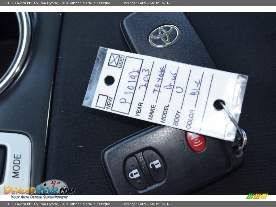 2013 Toyota Prius v Two Hybrid Blue Ribbon Metallic / Bisque Photo #31