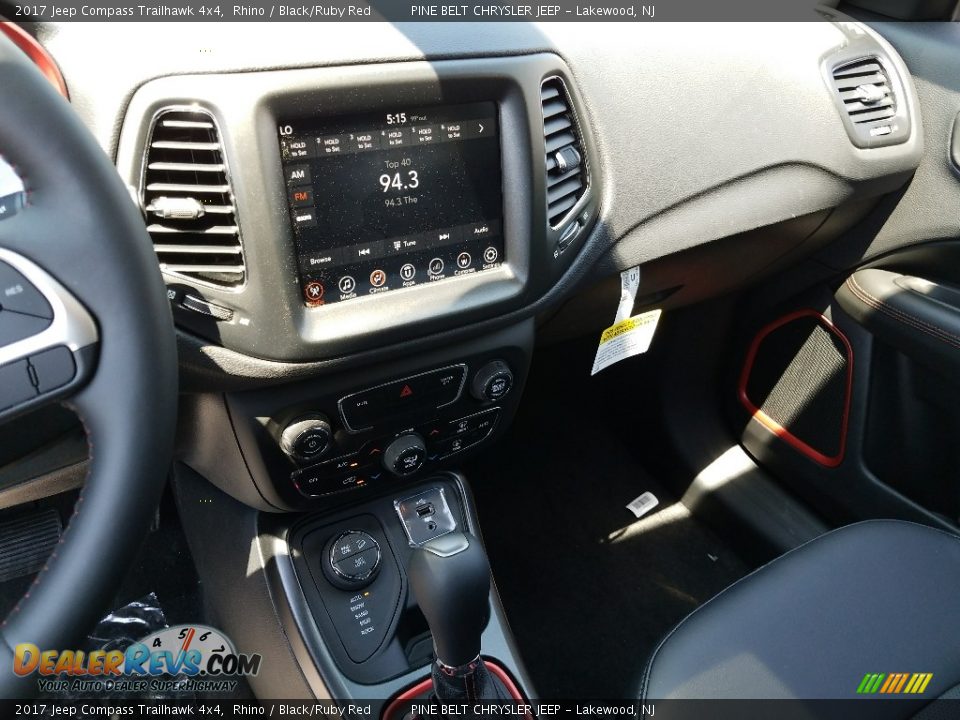 2017 Jeep Compass Trailhawk 4x4 Rhino / Black/Ruby Red Photo #10