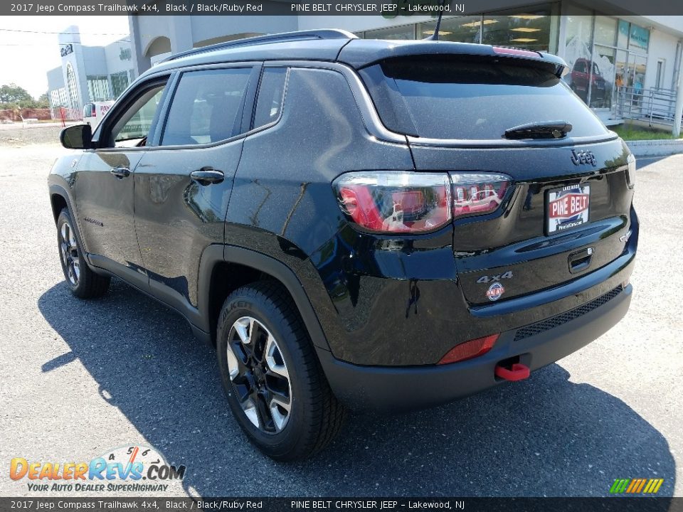 2017 Jeep Compass Trailhawk 4x4 Black / Black/Ruby Red Photo #4