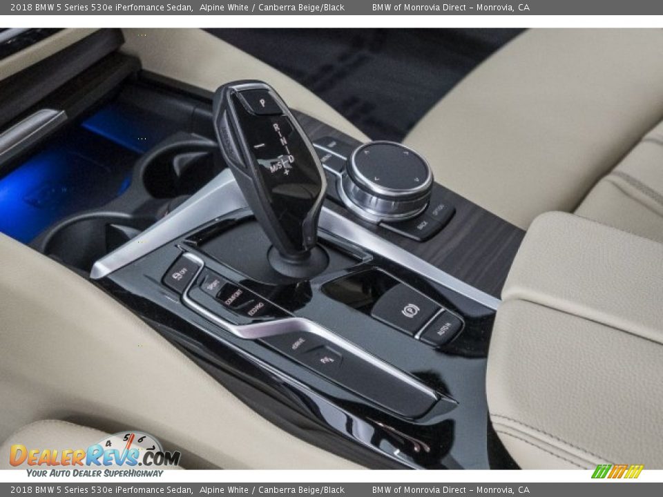 2018 BMW 5 Series 530e iPerfomance Sedan Shifter Photo #7