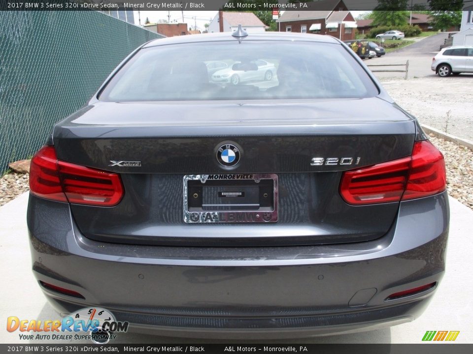 2017 BMW 3 Series 320i xDrive Sedan Mineral Grey Metallic / Black Photo #8