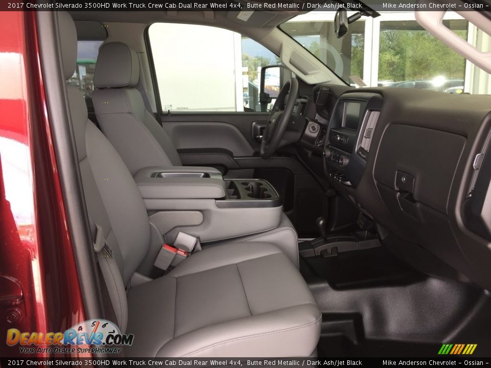 2017 Chevrolet Silverado 3500HD Work Truck Crew Cab Dual Rear Wheel 4x4 Butte Red Metallic / Dark Ash/Jet Black Photo #5