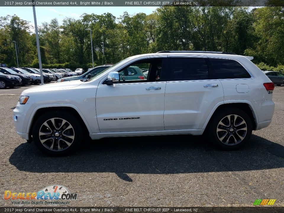 2017 Jeep Grand Cherokee Overland 4x4 Bright White / Black Photo #4