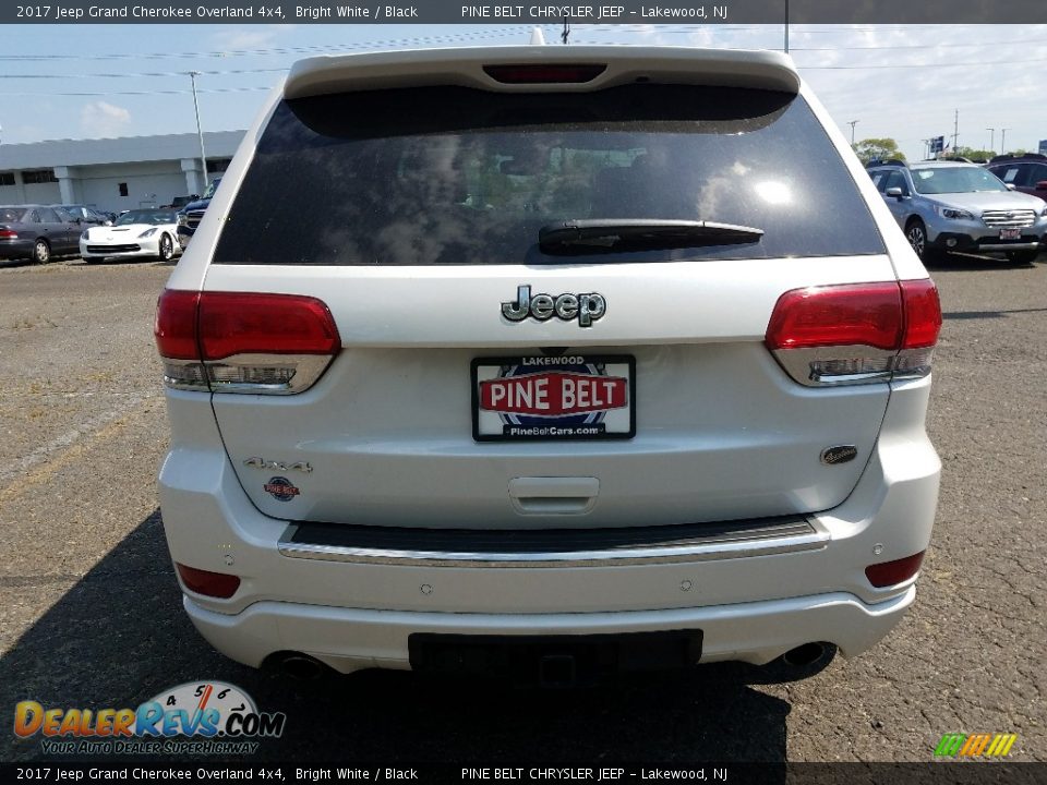 2017 Jeep Grand Cherokee Overland 4x4 Bright White / Black Photo #7