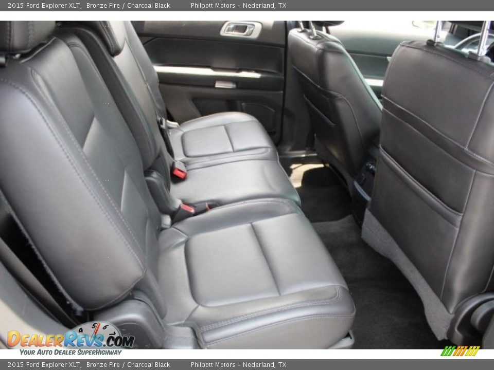 2015 Ford Explorer XLT Bronze Fire / Charcoal Black Photo #29
