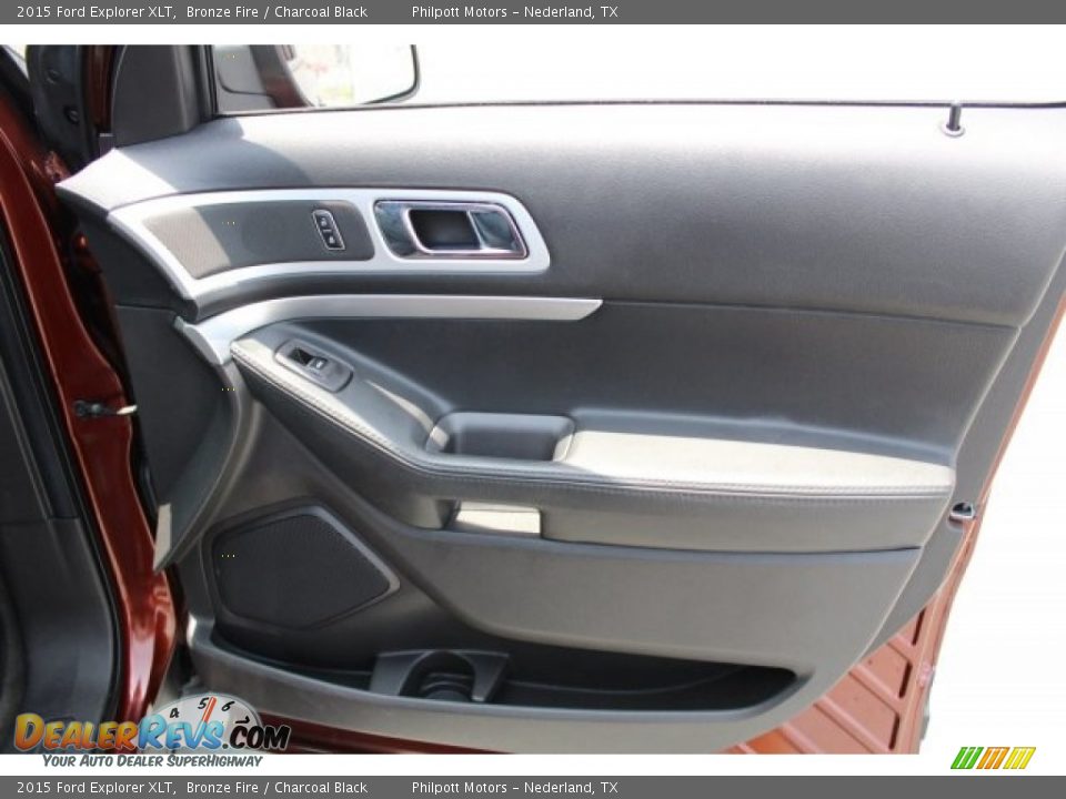 2015 Ford Explorer XLT Bronze Fire / Charcoal Black Photo #30