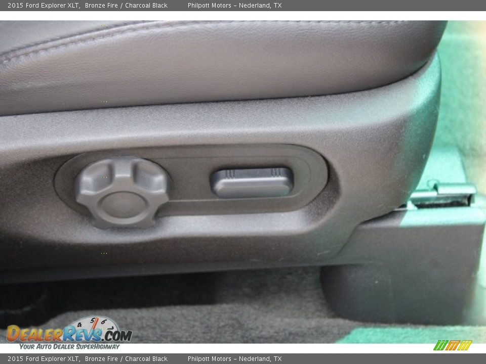 2015 Ford Explorer XLT Bronze Fire / Charcoal Black Photo #33