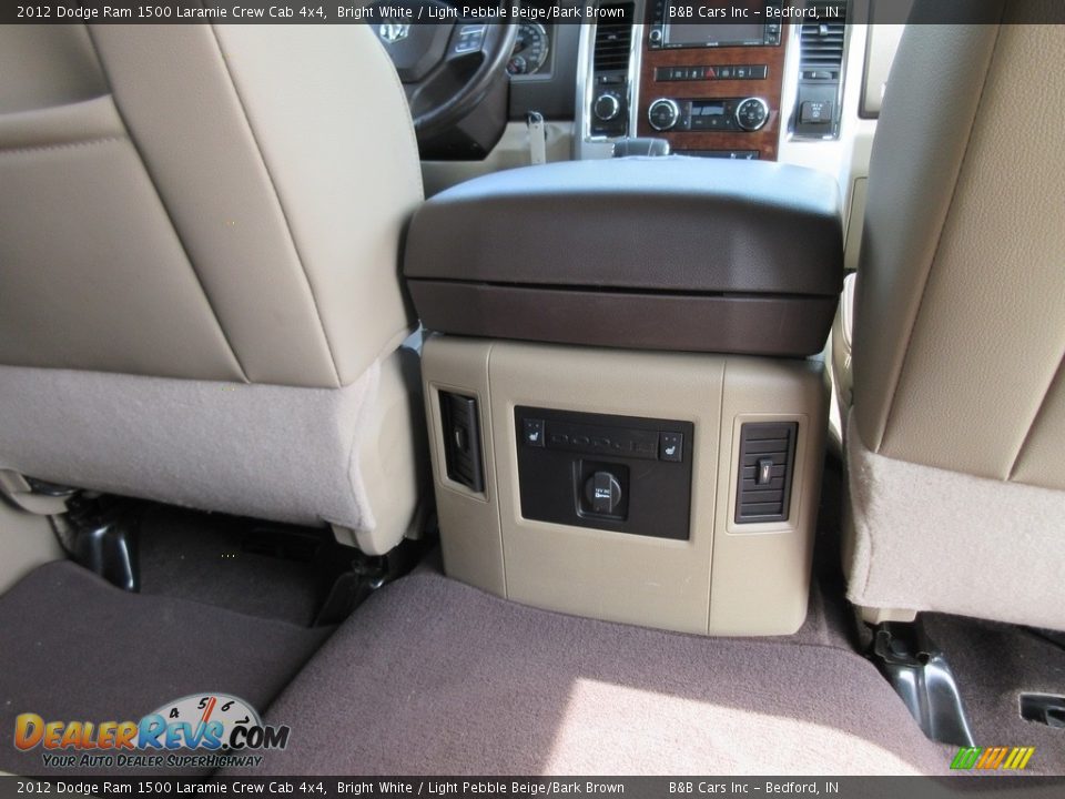 2012 Dodge Ram 1500 Laramie Crew Cab 4x4 Bright White / Light Pebble Beige/Bark Brown Photo #22
