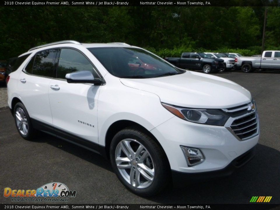 Front 3/4 View of 2018 Chevrolet Equinox Premier AWD Photo #7