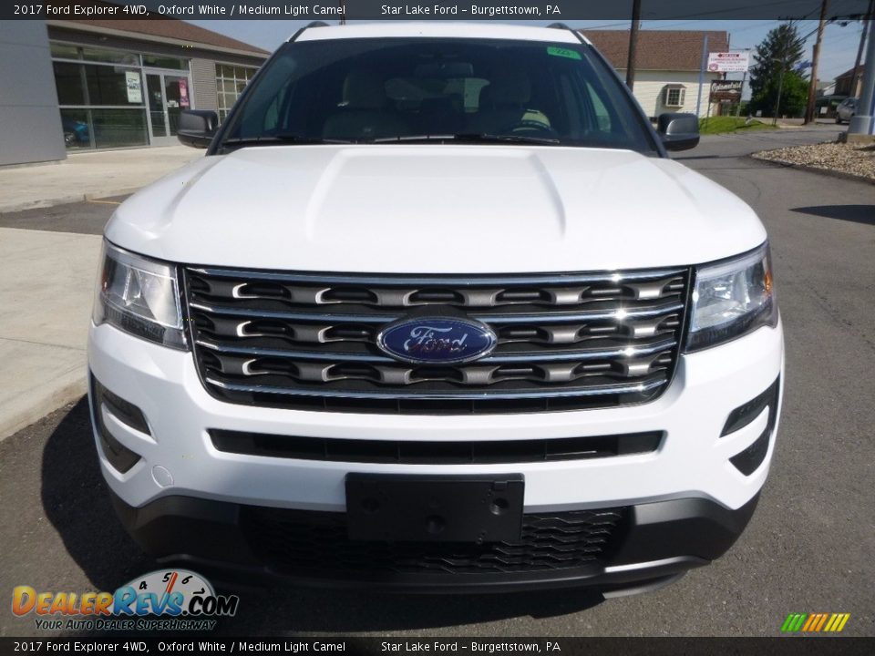 2017 Ford Explorer 4WD Oxford White / Medium Light Camel Photo #2