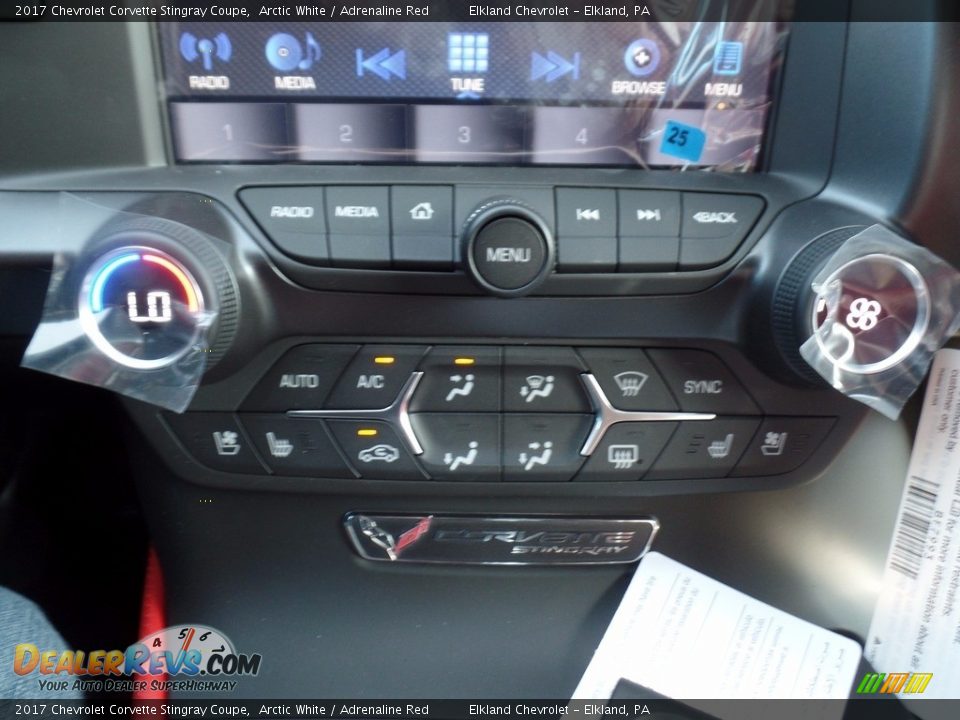 2017 Chevrolet Corvette Stingray Coupe Arctic White / Adrenaline Red Photo #32