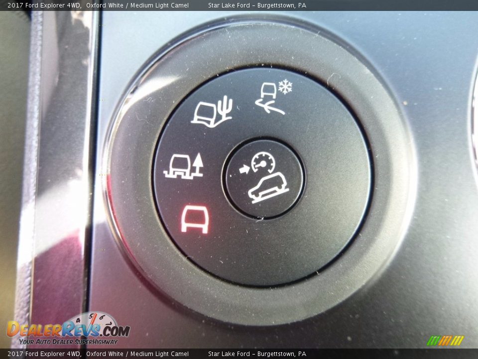 2017 Ford Explorer 4WD Oxford White / Medium Light Camel Photo #17