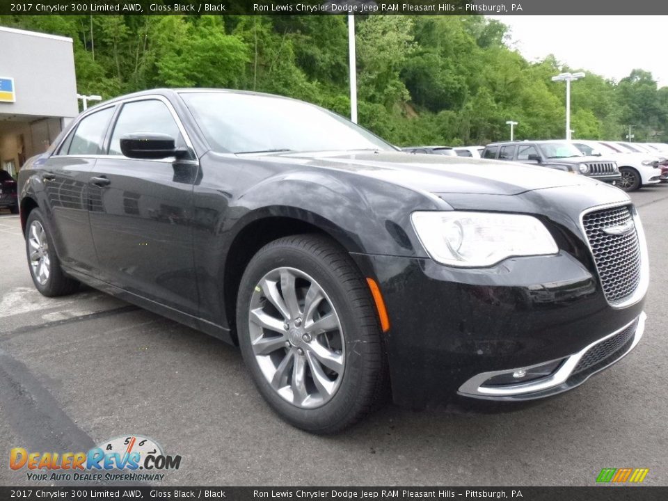 2017 Chrysler 300 Limited AWD Gloss Black / Black Photo #8