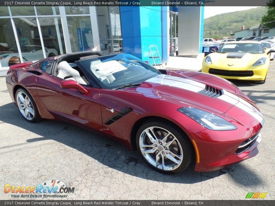 2017 Chevrolet Corvette Stingray Coupe Long Beach Red Metallic Tintcoat / Gray Photo #4