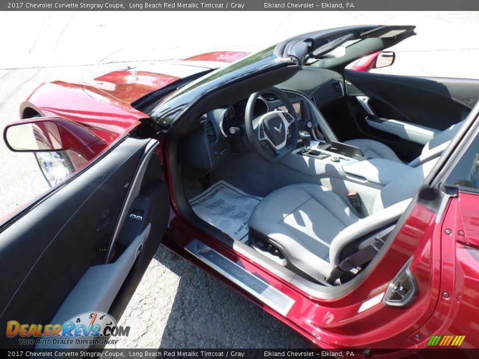2017 Chevrolet Corvette Stingray Coupe Long Beach Red Metallic Tintcoat / Gray Photo #8