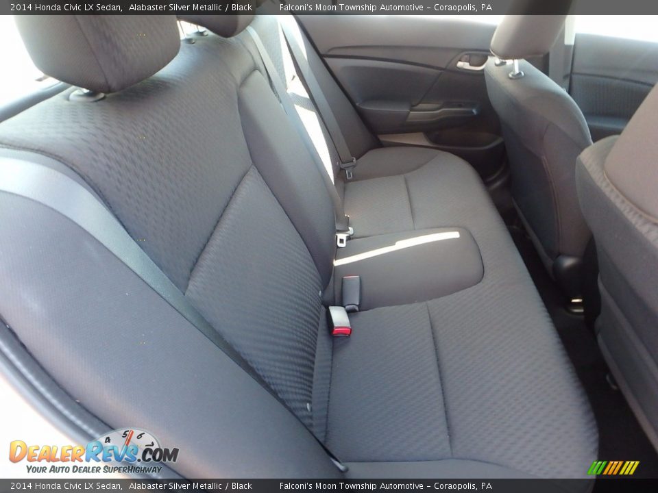 2014 Honda Civic LX Sedan Alabaster Silver Metallic / Black Photo #13