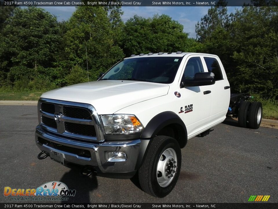 2017 Ram 4500 Tradesman Crew Cab Chassis Bright White / Black/Diesel Gray Photo #2