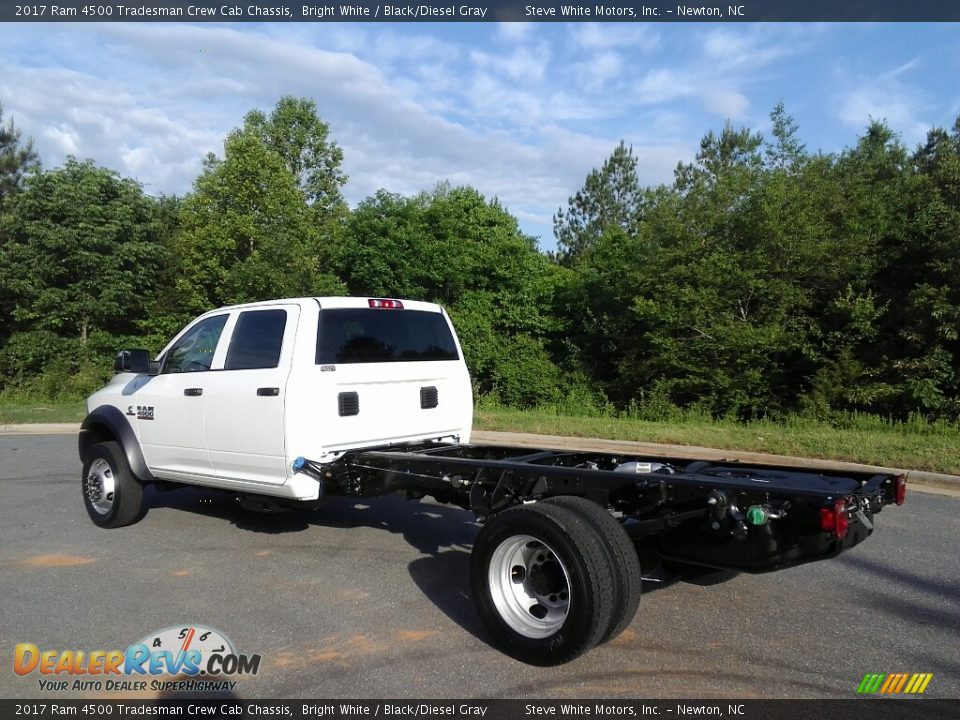 2017 Ram 4500 Tradesman Crew Cab Chassis Bright White / Black/Diesel Gray Photo #8