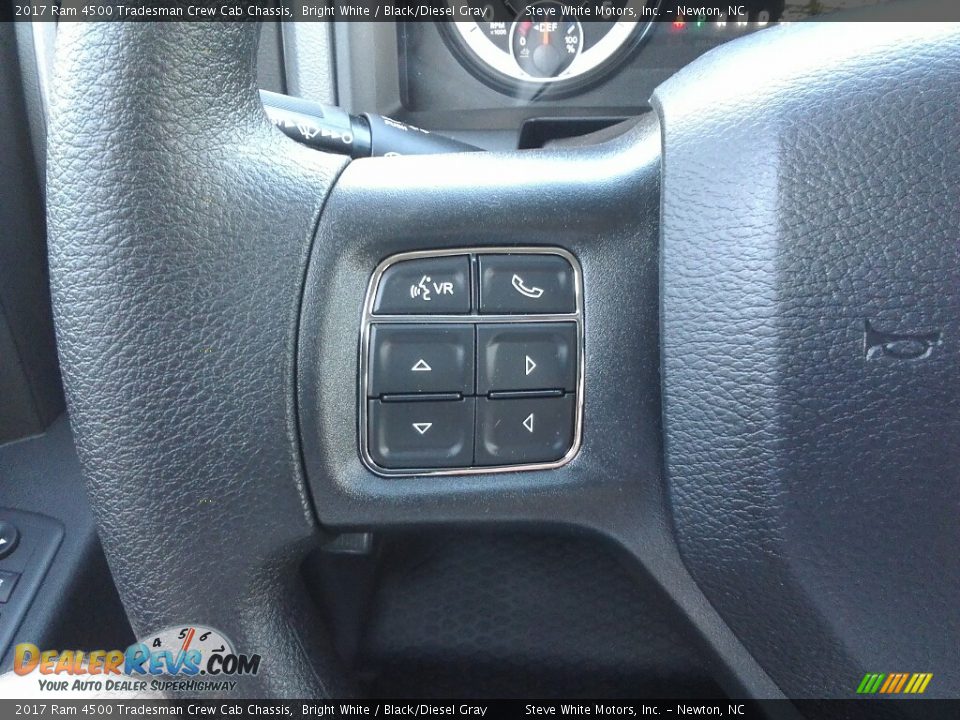 2017 Ram 4500 Tradesman Crew Cab Chassis Bright White / Black/Diesel Gray Photo #11