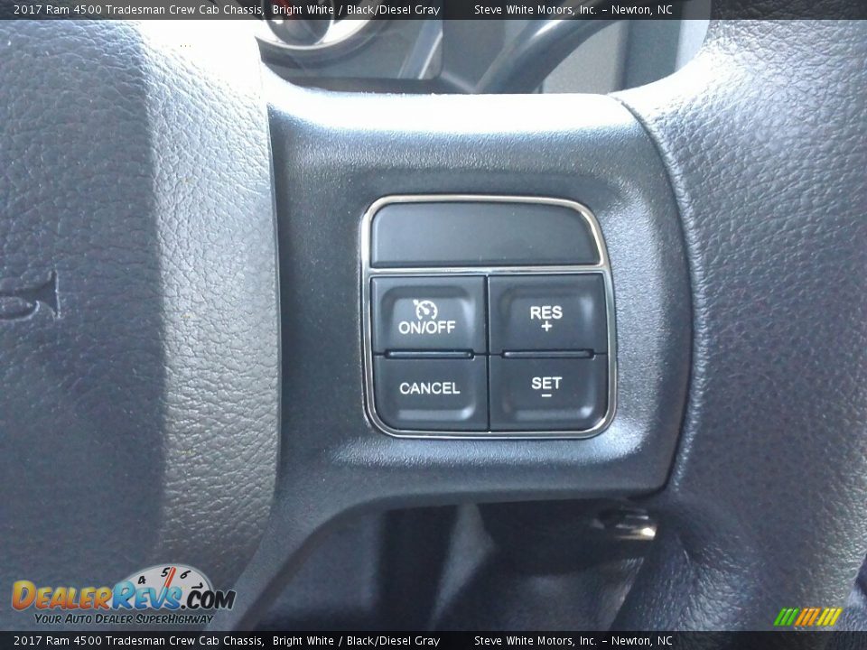 2017 Ram 4500 Tradesman Crew Cab Chassis Bright White / Black/Diesel Gray Photo #13