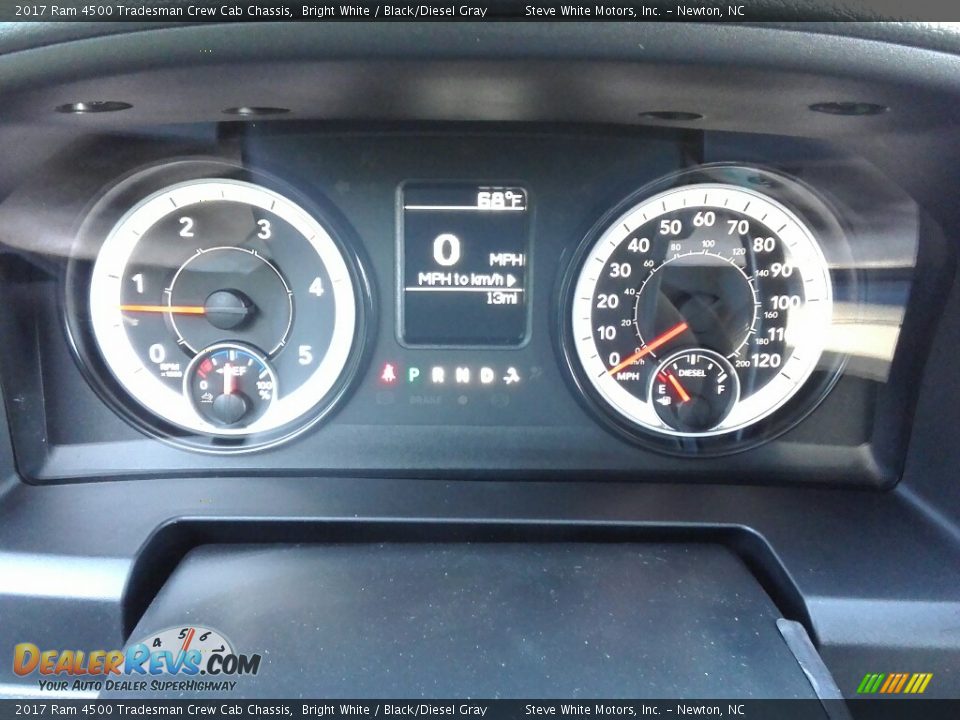 2017 Ram 4500 Tradesman Crew Cab Chassis Bright White / Black/Diesel Gray Photo #15