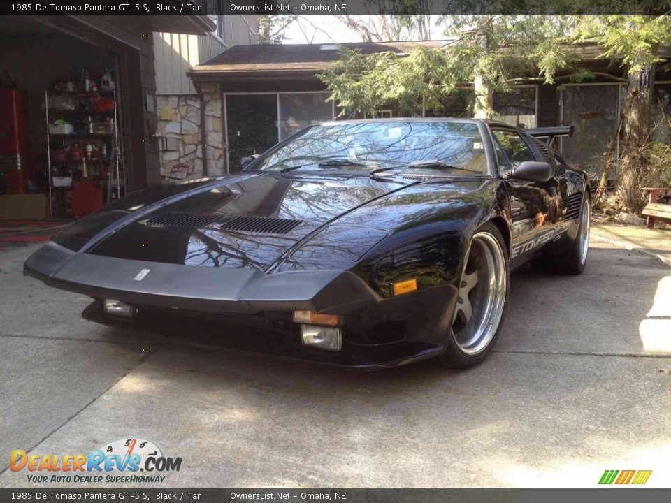 Front 3/4 View of 1985 DeTomaso Pantera GT5-S Photo #8