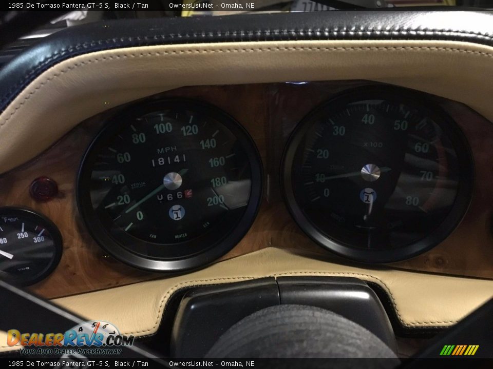 1985 De Tomaso Pantera GT-5 S Gauges Photo #11