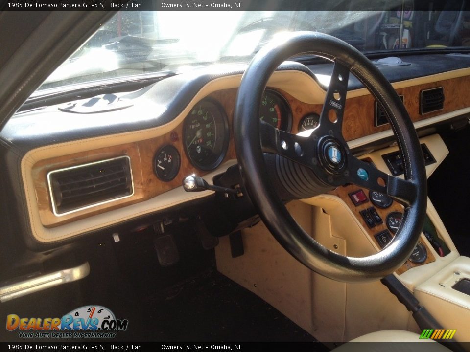 1985 De Tomaso Pantera GT-5 S Steering Wheel Photo #14